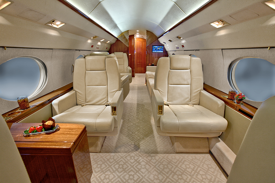 volo privato sul Gulfstream III